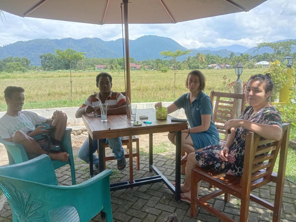 Ambow Homestay Jungle Trekking & Village Tour Bukit Lawang Exterior foto
