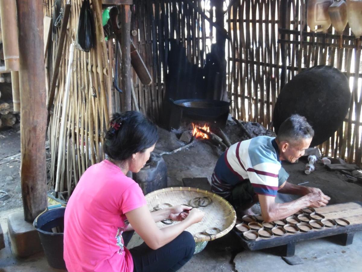 Ambow Homestay Jungle Trekking & Village Tour Bukit Lawang Exterior foto